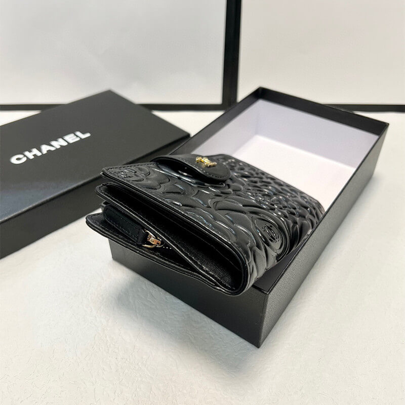 シャネル レディース 財布 カメリア 二 つ折り 財布 ブランド chanel 