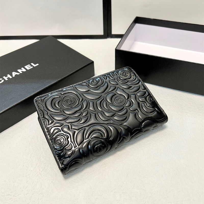 シャネル レディース 財布 カメリア 二 つ折り 財布 ブランド chanel 
