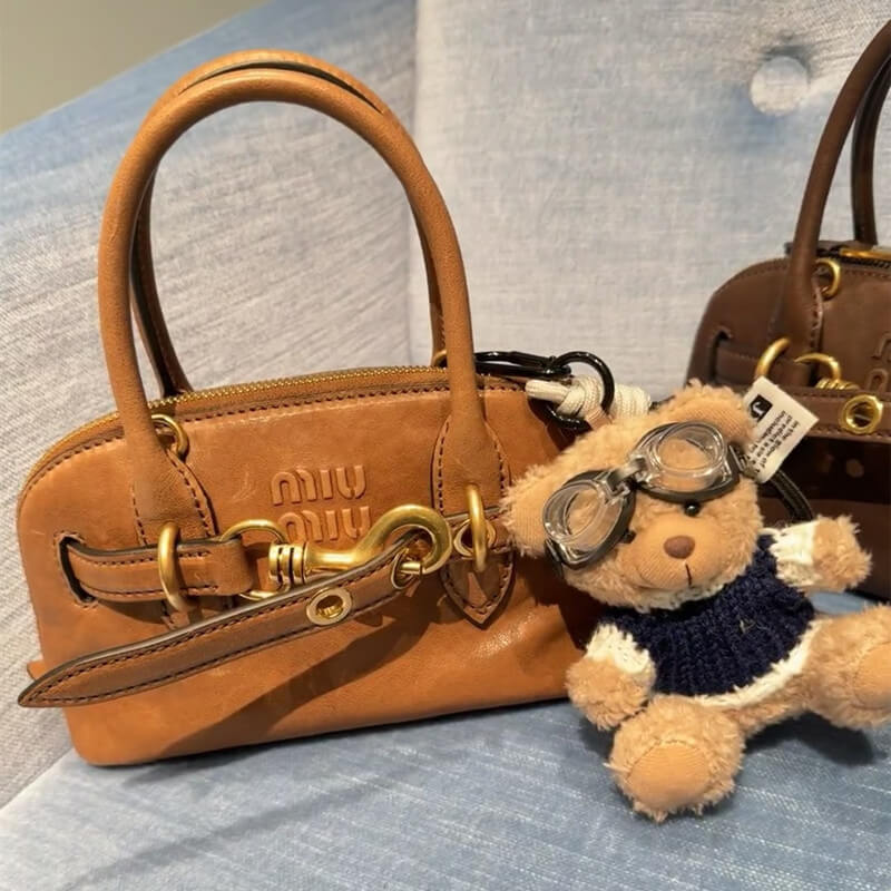 MIUMIU ミュウミュウ サイドリボン ビンテージレザー ハンドバッグ MIU 