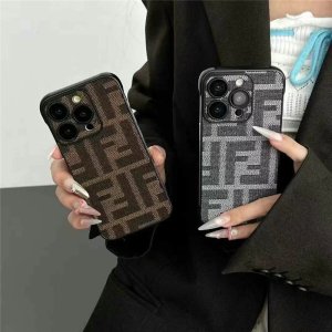 フェンディ スマホケース iphone16 フレームレスケース fendi iphone16pro/15pro ケース おしゃれ メンズ iphone14/13 ケース ふちなし 薄い