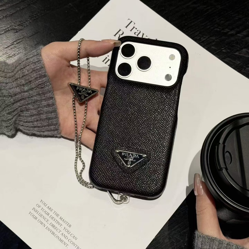 プラダ iphoneケース チェーン付き iphone17pro/17promaxケース ブランド おしゃれ iphone16/16proケース 流行り prada スマホケース iphone15/14 人気 女子 携帯ケース ハイブランド - 画像 (4)